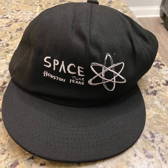 Space Village Snapback Travis Scott 